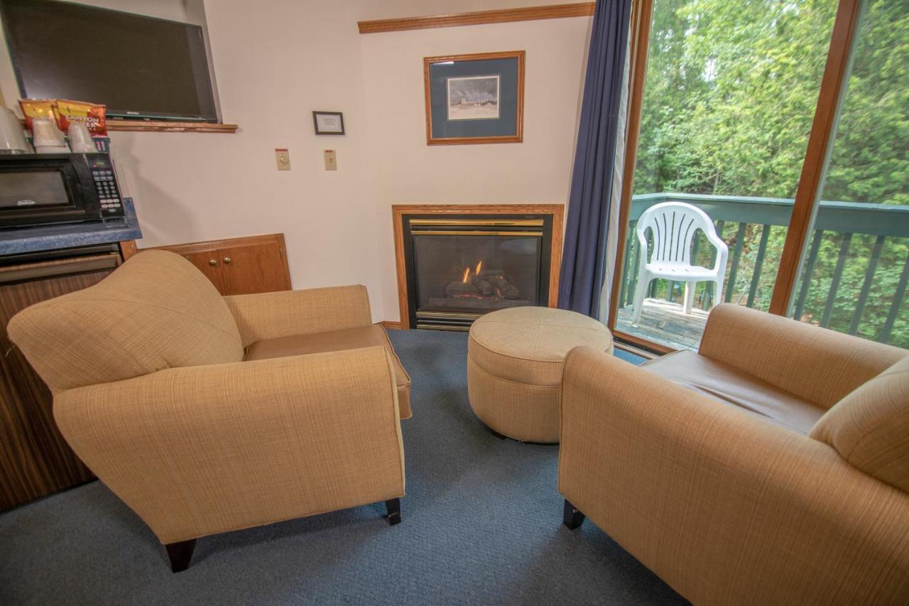 Ridges Inn & Suites Baileys Harbor Exterior foto